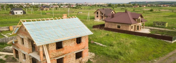 Уход за фасадом: раз в год или раз в 10 лет?