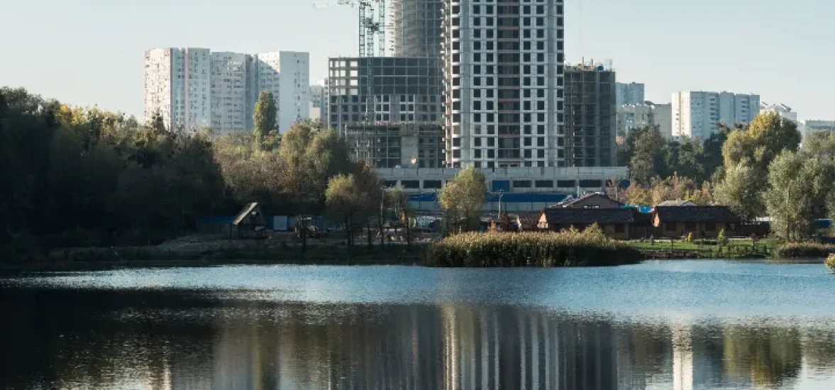 Дом с мансардой: красиво, но стоит ли?