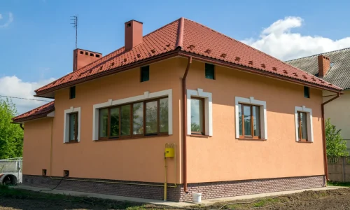 Что учитывать при строительстве дома рядом с лесом